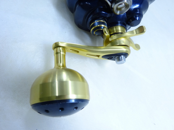 18ビーストマスター 2000